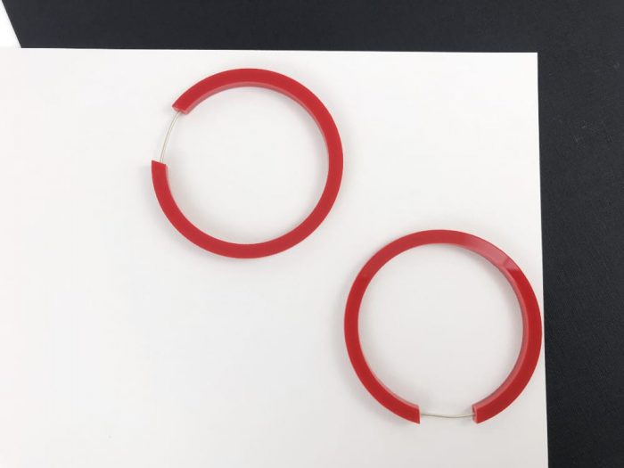 minimal circle acrylic earrings