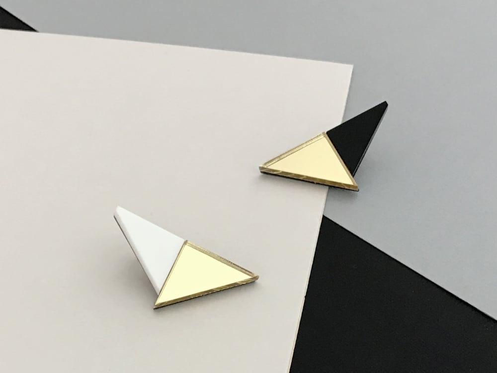 contemporary style triangle perspex earrings