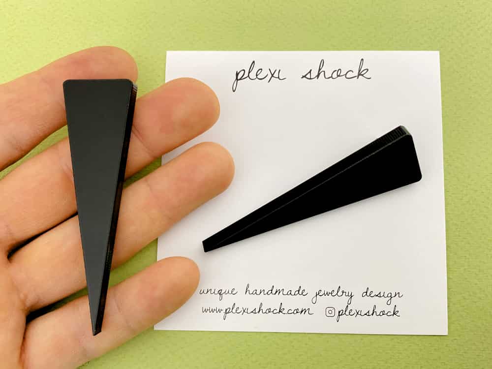 black spike acrylic earrings by plexi shock