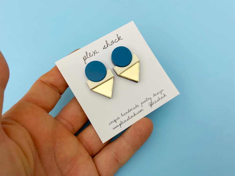 80s geometric triangle earrings by plexi shock